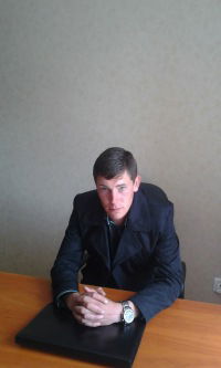 Анатолий Лахов