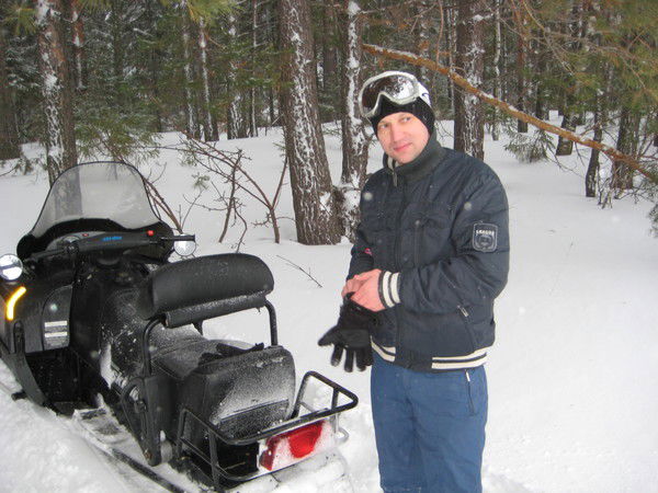 Владимир Колотов