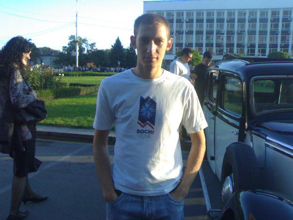 Санек Колесников