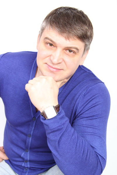 Олег Мочалов