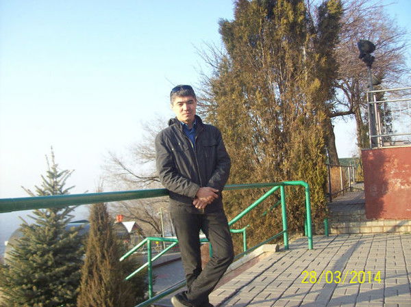 Арман Тулеуишов