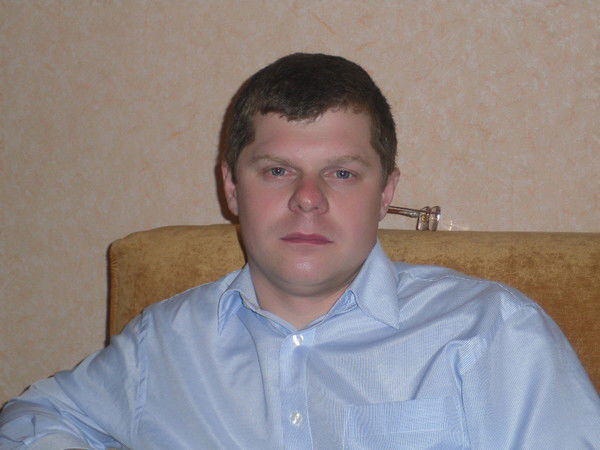 Роман Колешников