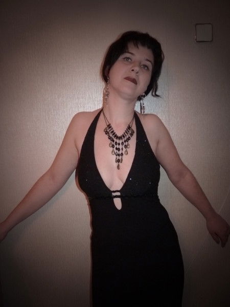 Елена Бобович