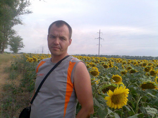 Олейников Виталий