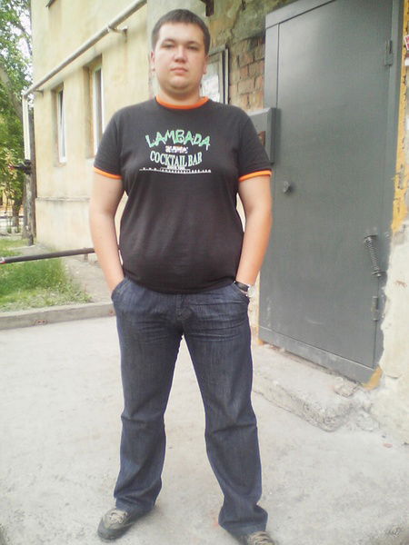 Антон Тарасов