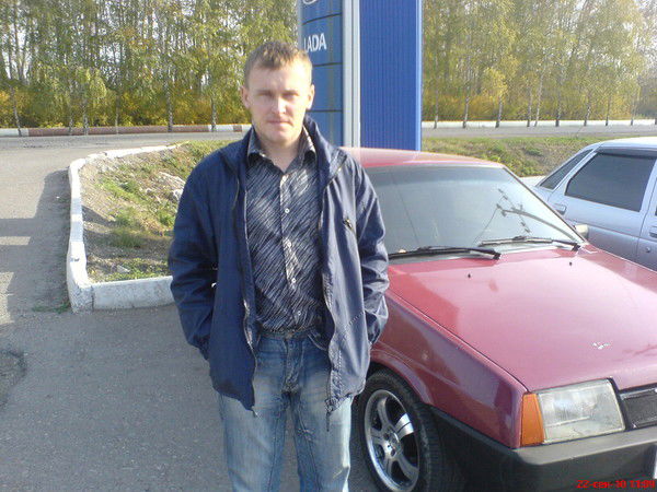 Александр Литвинов