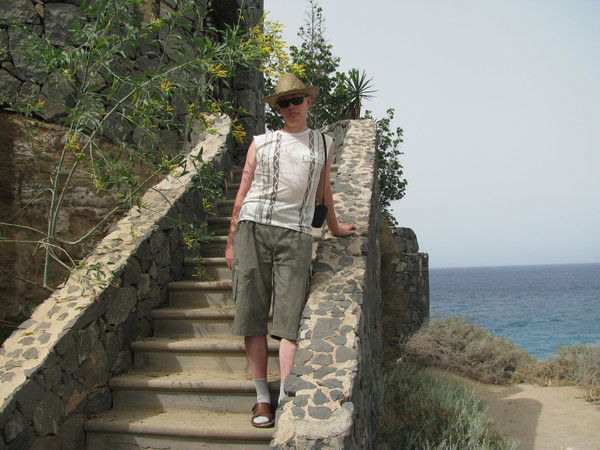 Александр Плешаков