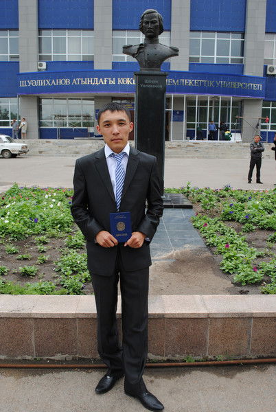 Алибек Муратов