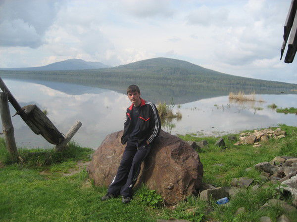 Денис Бурлёв