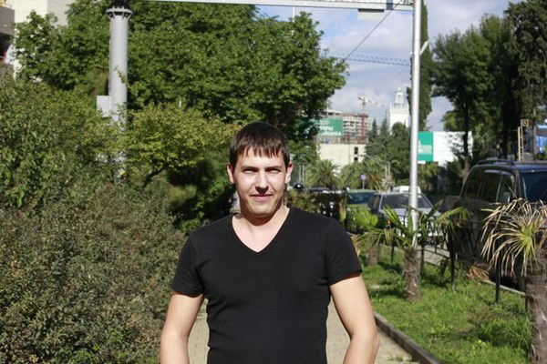 Александр Сухин