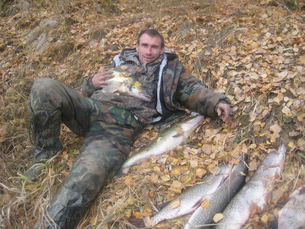 Слава Петров