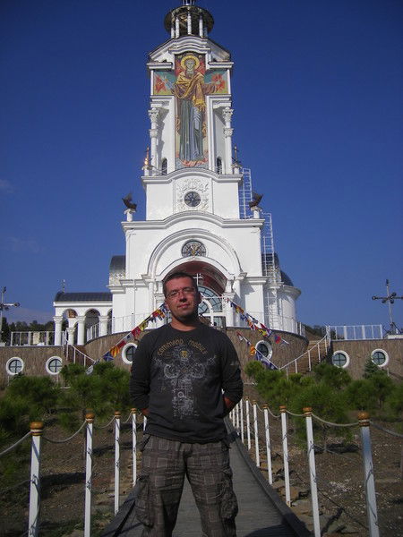 Владимир Гужев