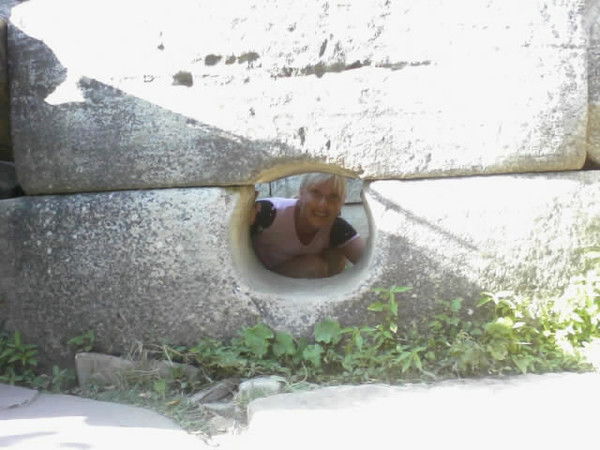 Елена Хворостова