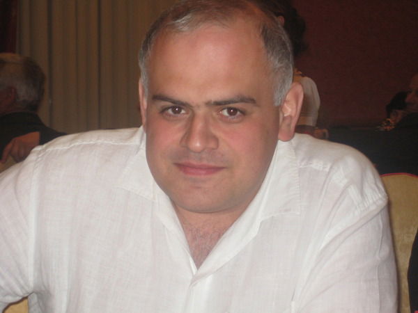 Рафик Хзарджян