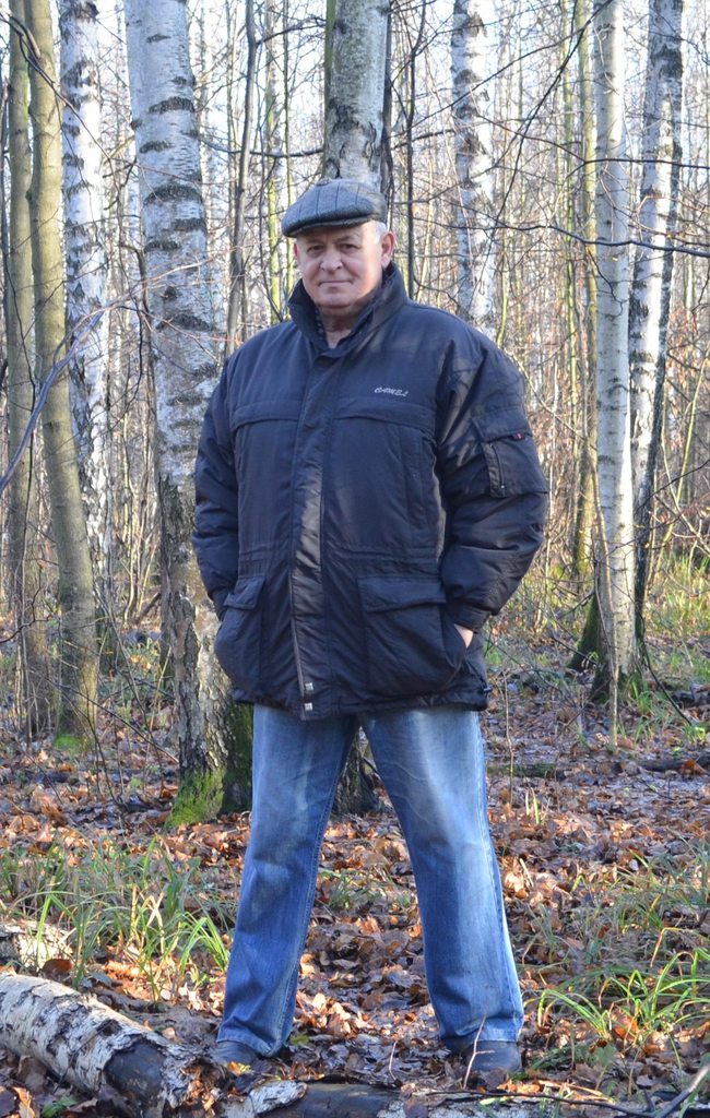 Виктор Старостин