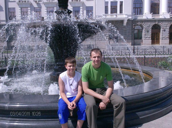 Дэн Антропов