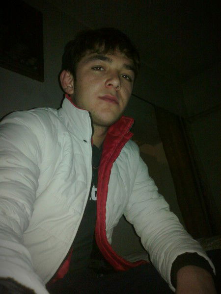 Эми (*_*) + (*_*)