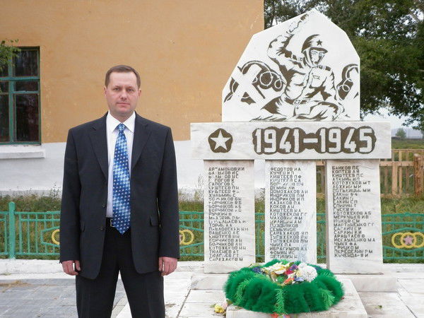 Евгений Молостов