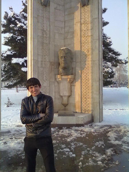 Эркин Захидов