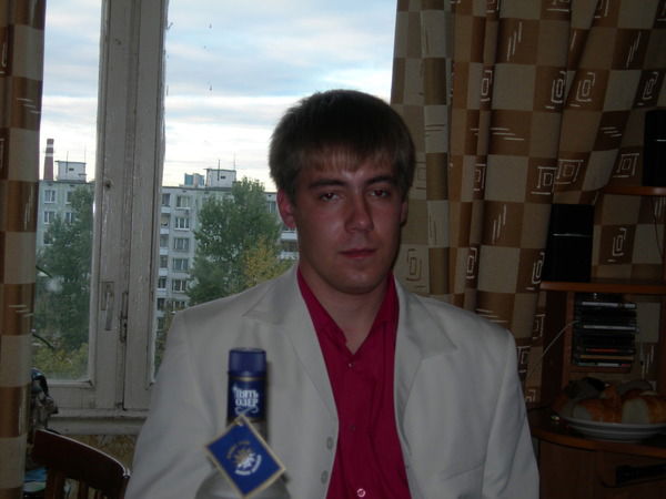 Антон Митрофанов