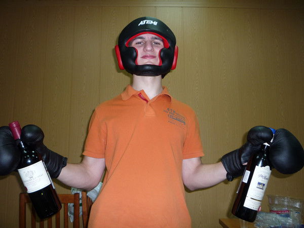 Артём Акопян