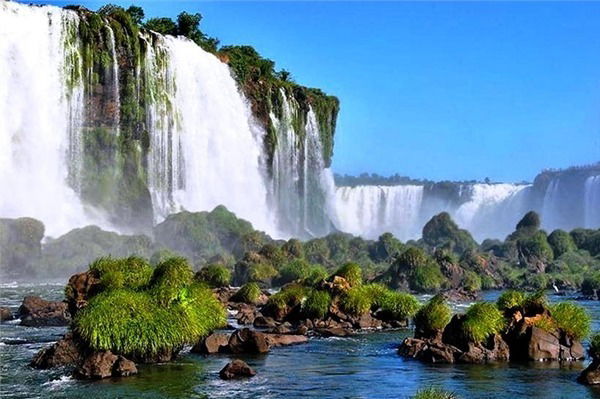 Айгерим Абдибекова