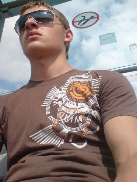 Миша Власенко