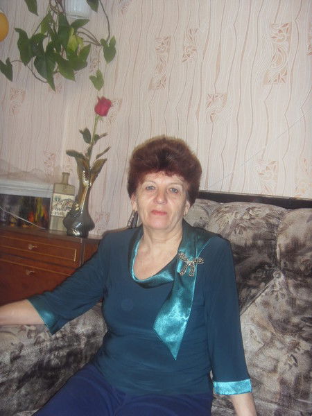 Любовь Глушакова