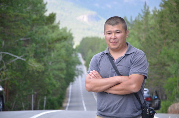 Азамат Султанов