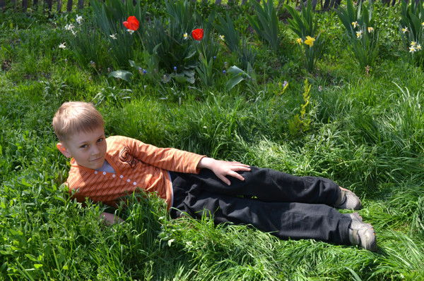 Антон Белов