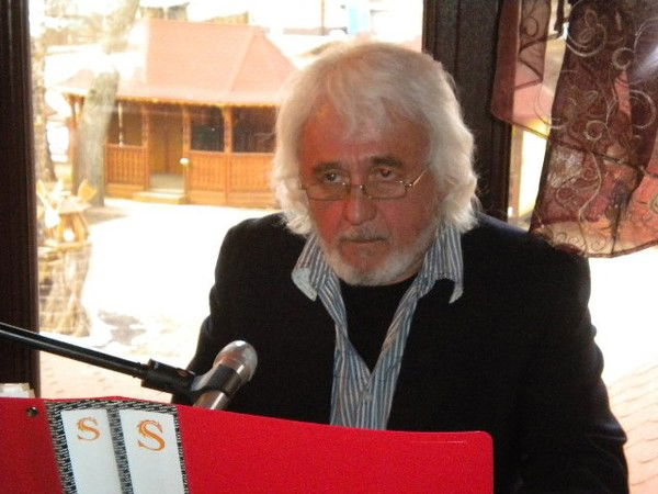 Леонид Введенский