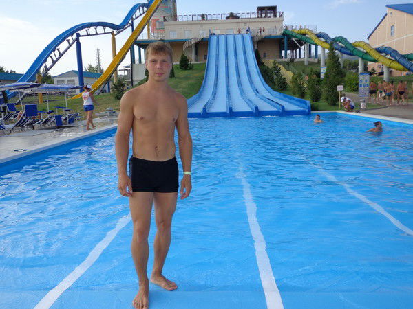 Алексей Пешков