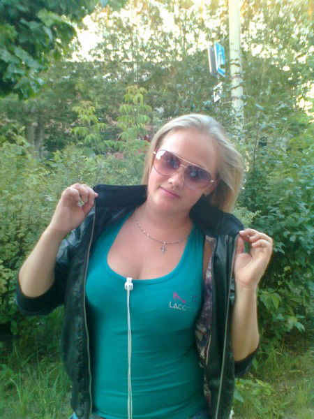 Юлия Попова