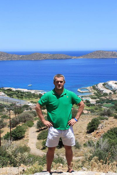 Александр Кучеренко