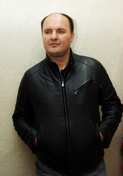 Александр ...