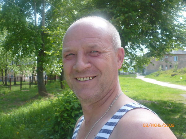 Пётр Мельников