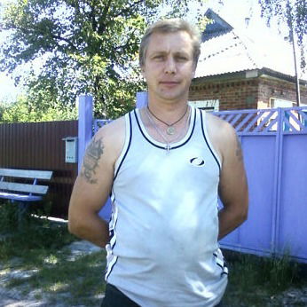 Рома Остринский