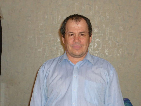 Александр Базанов