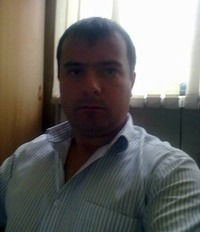 Слава Петров