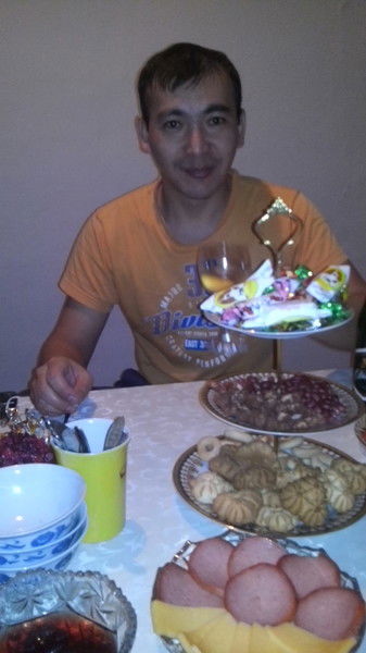 Дарын Хамзаев