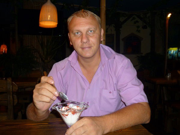 Александр Глушан