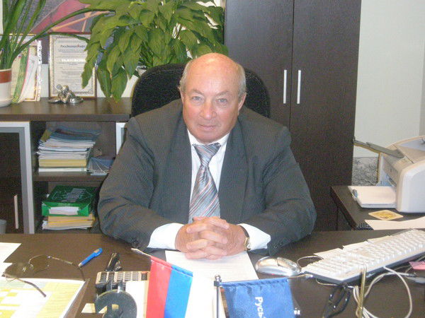 Эдуард Спивак