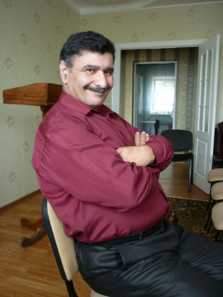 Вячеслав Петросян