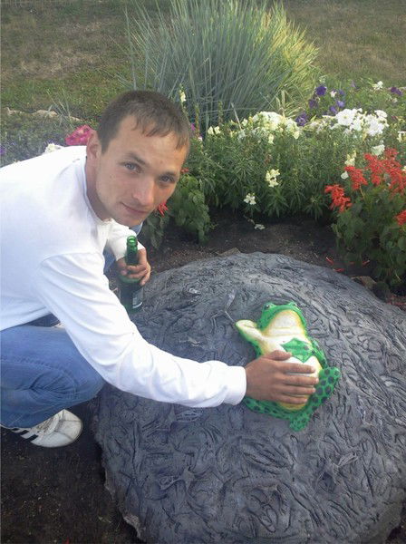 Альберт Садиков