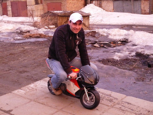 Дмитрий Николин