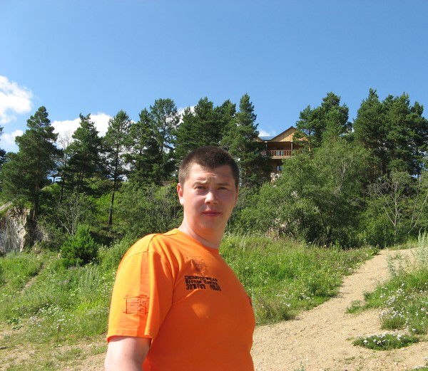 Денис Таушканов