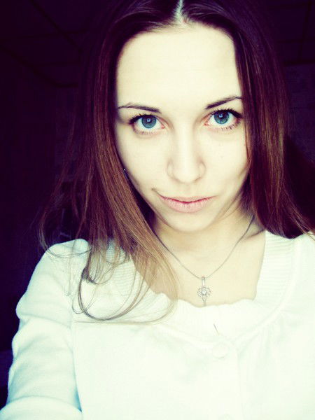 Настя Велекжанина