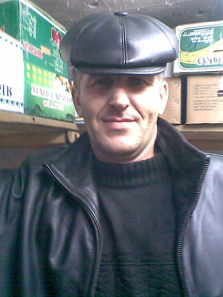 Сергей Тихонов