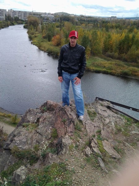 Эдуард Таценко