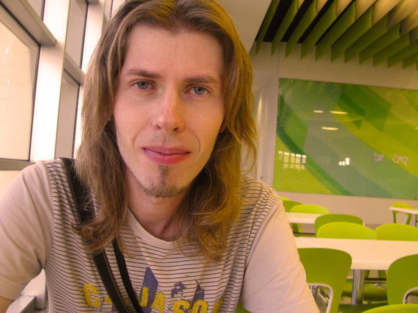 Виктор Глотов